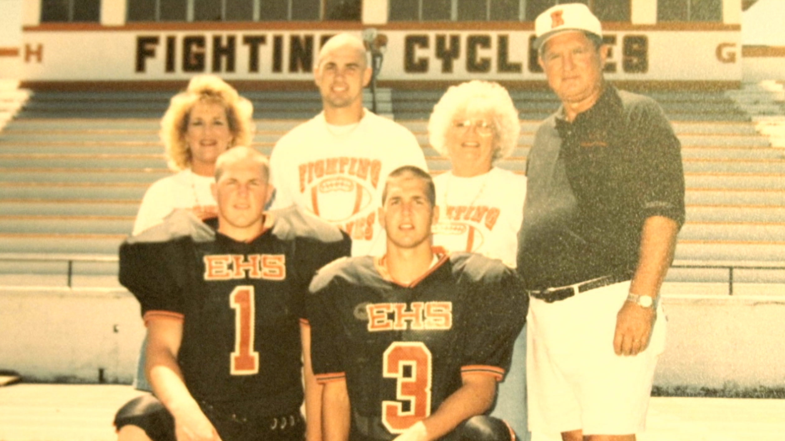 HISTORY WITH HAYES: Elizabethton teammates remember Jason Witten